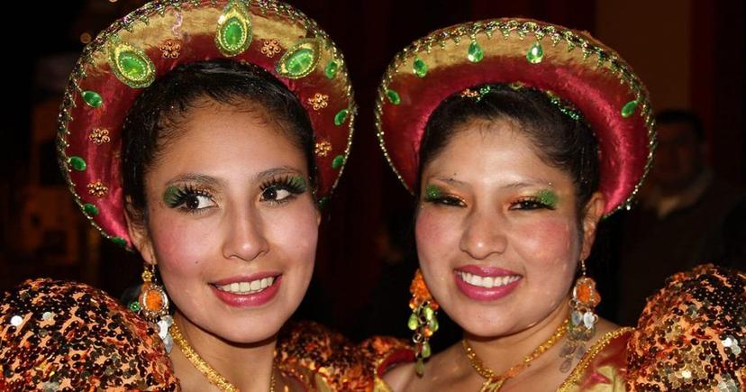 <div class="entry-thumb-caption">Women in traditional costumes at the Candelaria Festival in Puno. Image by <a href="https://pixabay.com/users/monicavolpin-1476511/?utm_source=link-attribution&amp;utm_medium=referral&amp;utm_campaign=image&amp;utm_content=1040128" rel="noopener" onclick="javascript:window.open('https://pixabay.com/users/monicavolpin-1476511/?utm_source=link-attribution&amp;utm_medium=referral&amp;utm_campaign=image&amp;utm_content=1040128'); return false;">Monica Volpin</a> from <a href="https://pixabay.com/?utm_source=link-attribution&amp;utm_medium=referral&amp;utm_campaign=image&amp;utm_content=1040128" rel="noopener" onclick="javascript:window.open('https://pixabay.com/?utm_source=link-attribution&amp;utm_medium=referral&amp;utm_campaign=image&amp;utm_content=1040128'); return false;">Pixabay</a>.</div>