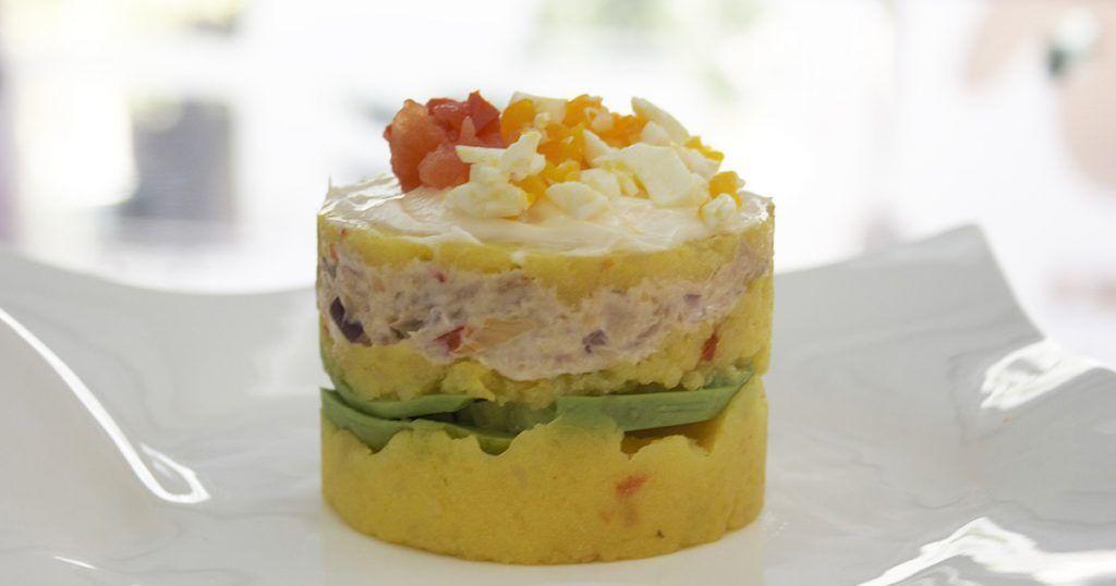 Beautifully layered causa rellena. Photo from Wikimedia Commons.