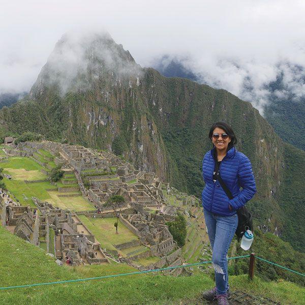 Maribell Mormontoy - Travel Advisor