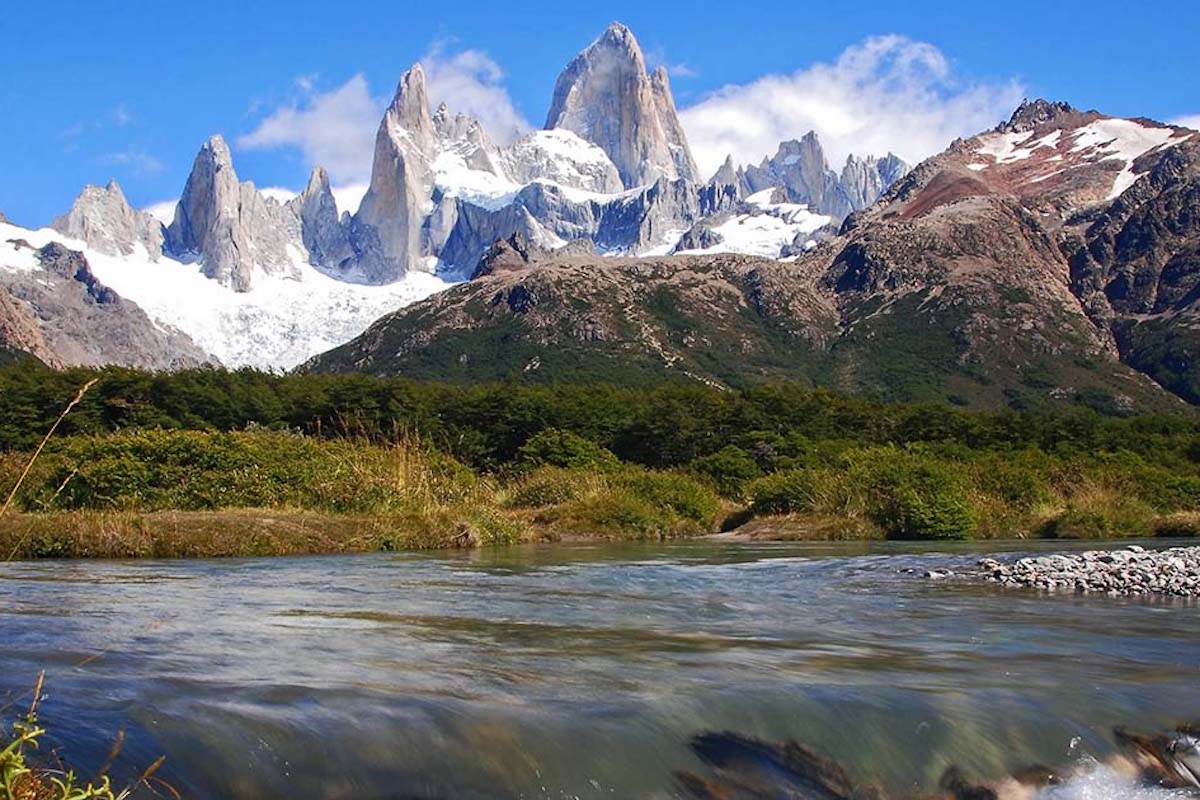 Jagged mountain peaks in Patagonia near Chalten, Argentin