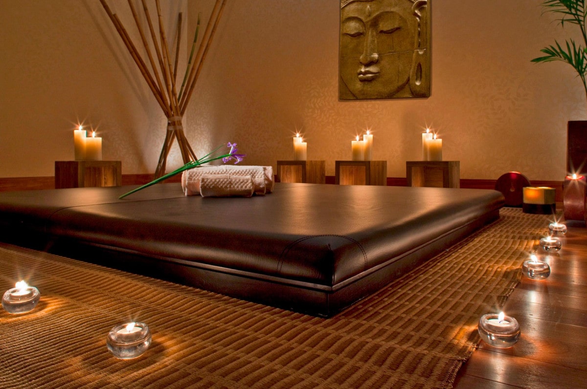 Candlelit massage treatment room at Heavenly Spa in Lima Peru