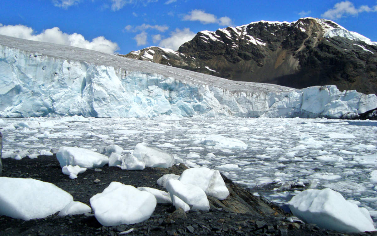 Pastoruri Glacier jetting out from the side of Pastoruri Mountain in the Cordillera Blanca of Peru.