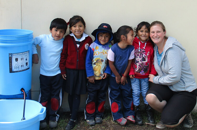 Peru volunteer